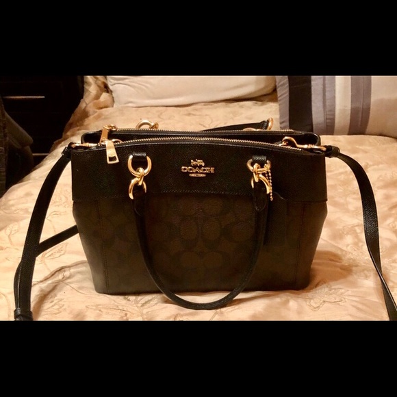 Coach Purse - Picture 7 of 7